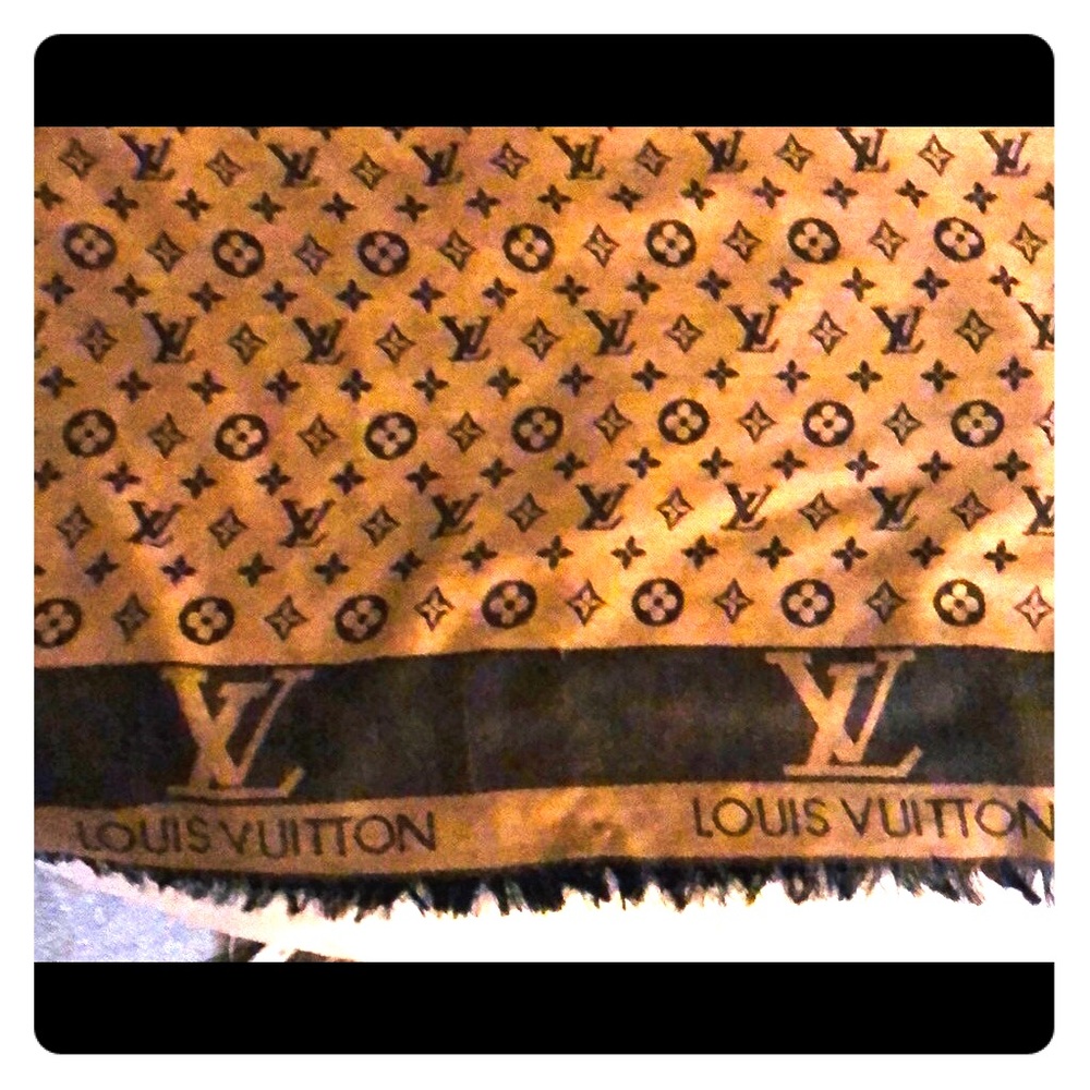 Authentic Louis Vuitton scarf